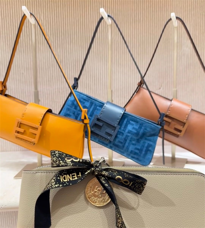 fendi baby baguette underarm bag